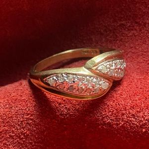 Womens 10K Gold & Diamond Ring 7